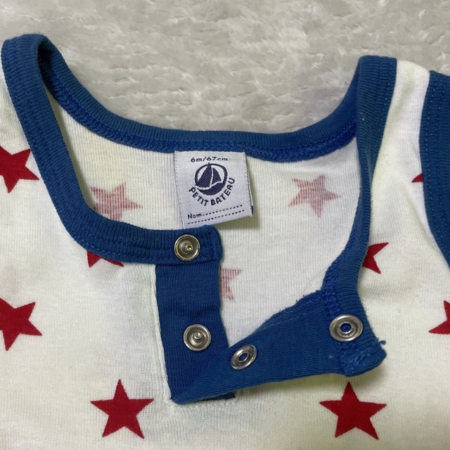 PETIT BATEAU(プチバトー)のPETIT BATEAU（67cm/6m）ロンパース キッズ/ベビー/マタニティのベビー服(~85cm)(ロンパース)の商品写真