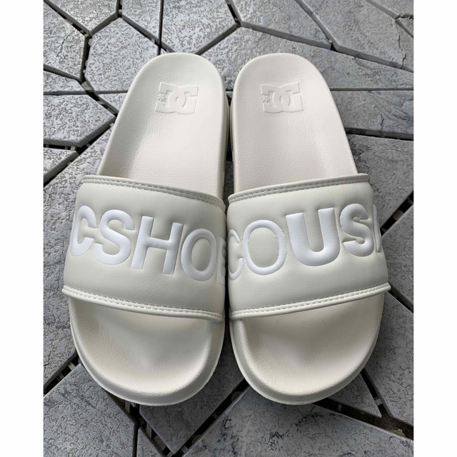 DC SHOES(ディーシーシューズ)の新品 DC ディーシー シャワーサンダル 24㎝ スライド サンダル 送料無料 レディースの靴/シューズ(サンダル)の商品写真
