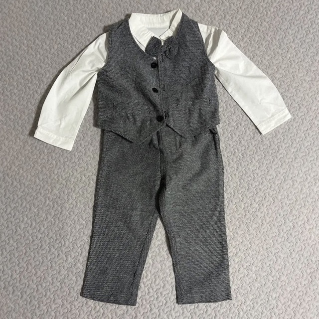 男の子 フォーマル スーツ キッズ/ベビー/マタニティのキッズ服男の子用(90cm~)(ドレス/フォーマル)の商品写真