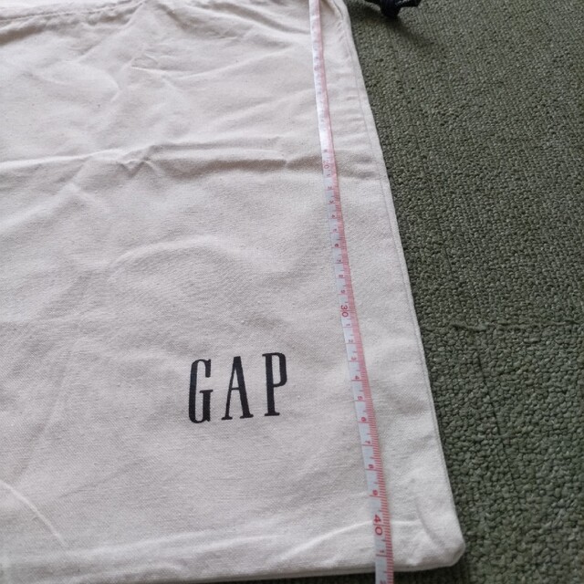 GAP(ギャップ)のGAP ギフト巾着 レディースのファッション小物(ポーチ)の商品写真