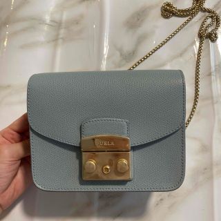 新品 フルラ FURLA ショルダーバッグ メトロポリス S ショルダー ラヴァンダ