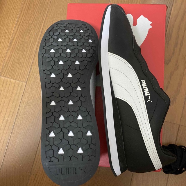 PUMA(プーマ)のPUMA スニーカー　26センチ メンズの靴/シューズ(スニーカー)の商品写真