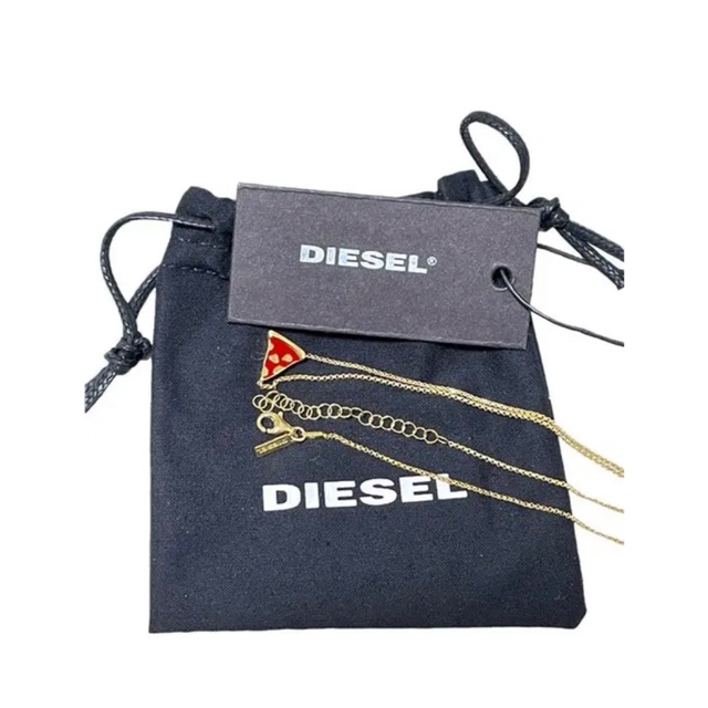 DIESEL(ディーゼル)の★DIESEL ディーゼル レディース★ピザモチーフ 真鍮製 チェーンネックレス レディースのアクセサリー(ネックレス)の商品写真