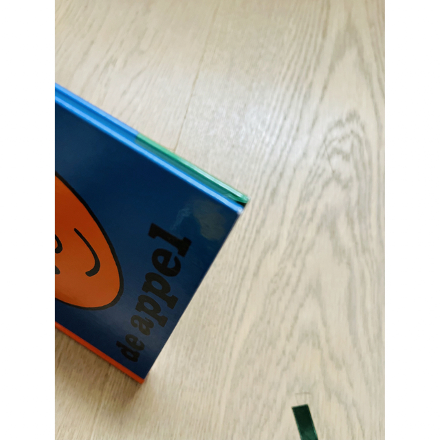 miffy(ミッフィー)の⭐︎希少　ディックブルーナ　りんごぼうや　絵本　洋書 エンタメ/ホビーの本(絵本/児童書)の商品写真