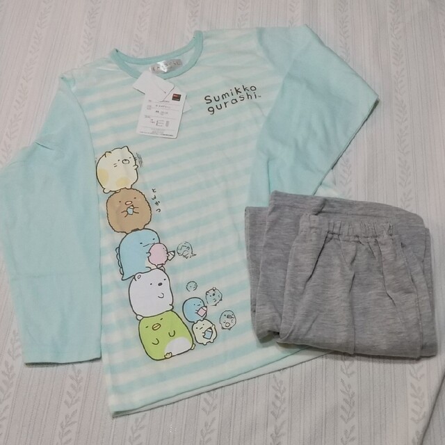 すみっコぐらし キッズ/ベビー/マタニティのキッズ服女の子用(90cm~)(パジャマ)の商品写真