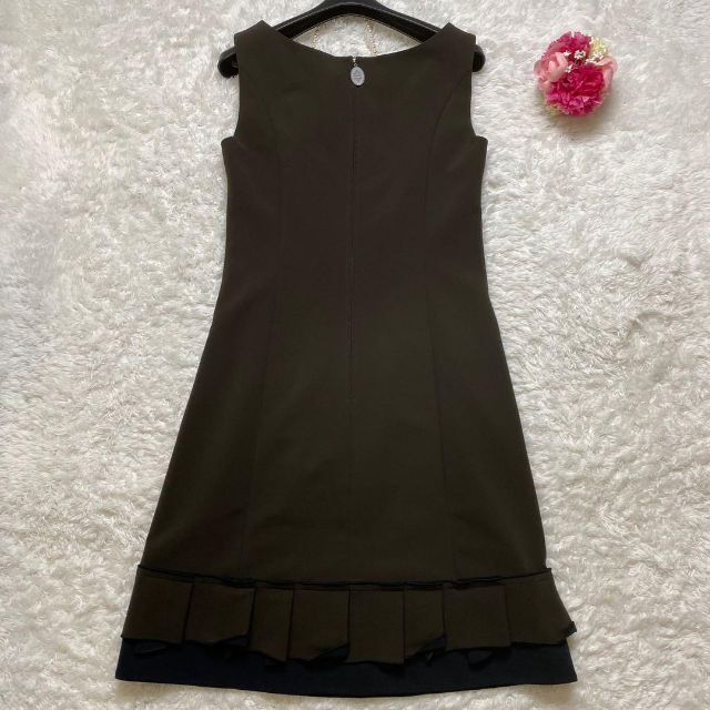 フォクシー 立体白襟 フラワーシャワー ワンピース flower フォクシー 立体白襟 フラワーシャワー ワンピース flower