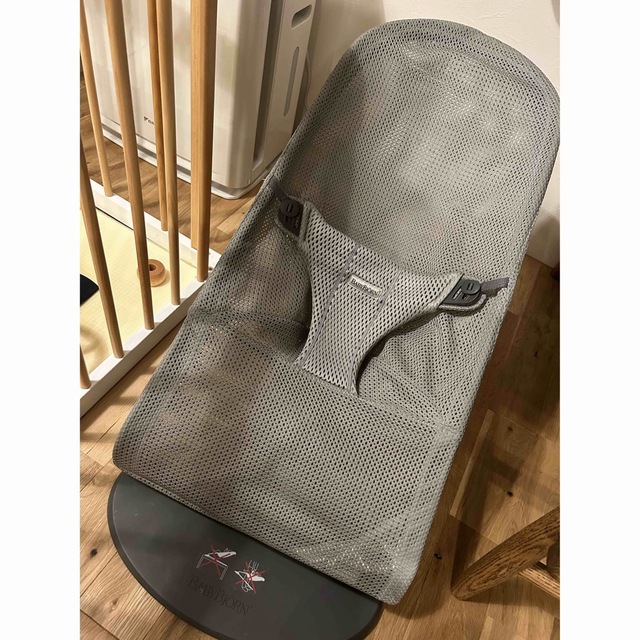 ベビービョルン blissair ブリスエアー バウンサーメッシュグレー