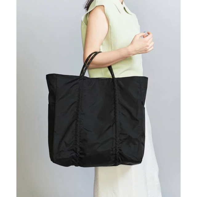 BEAUTY&YOUTH UNITED ARROWS(ビューティアンドユースユナイテッドアローズ)の★新品未使用★NOMADIS SAC メッシュ リバーシブル トートバッグ レディースのバッグ(トートバッグ)の商品写真