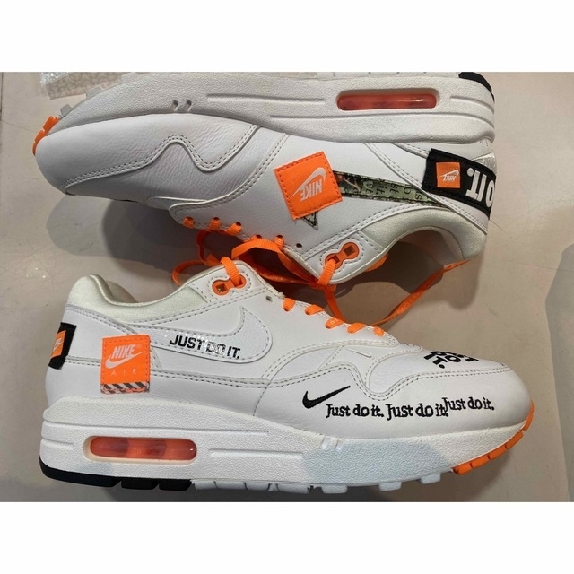 NIKE WMNS AIR MAX 1 LX JDI 24.5センチ 新品のサムネイル