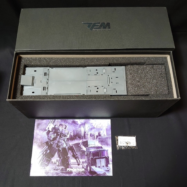 TFM M-03 Powertrain モーターマスター風変形ロボット 卸売 forhans.com.pk