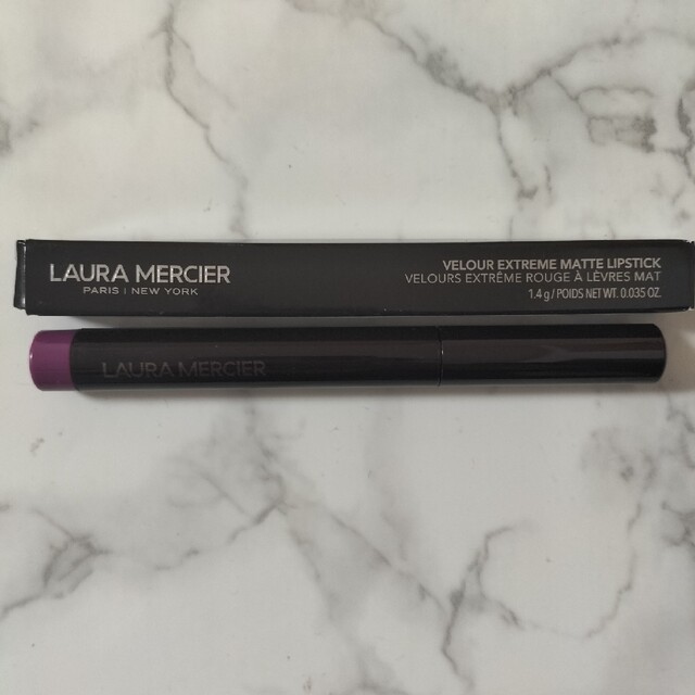 laura mercier(ローラメルシエ)の【新品】ローラメルシエ　ヴェロア　エクストリームマットリップスティック　1903 コスメ/美容のベースメイク/化粧品(口紅)の商品写真