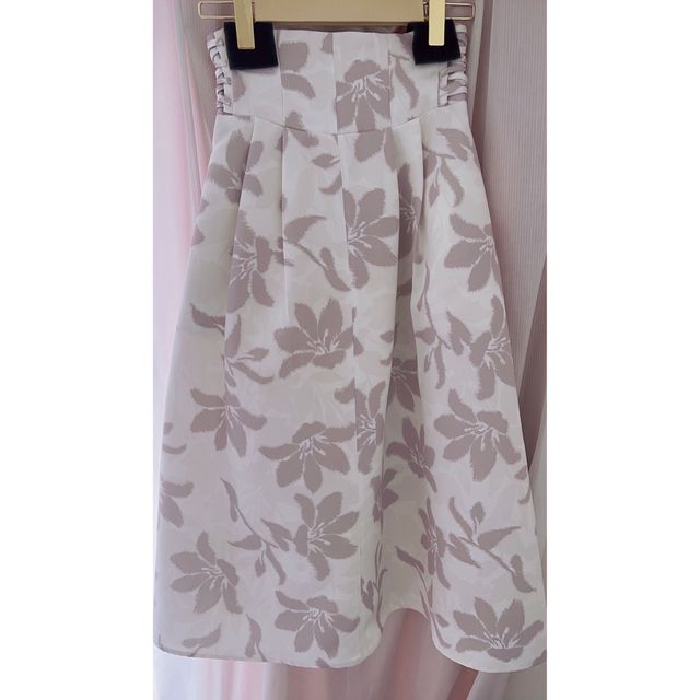 herlipto Lily Satin Volume Skirt S - ロングスカート