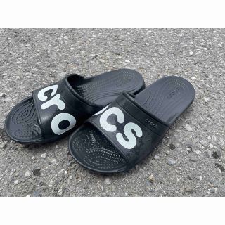 クロックス(crocs)の美品！　クロックス　サンダル(サンダル)