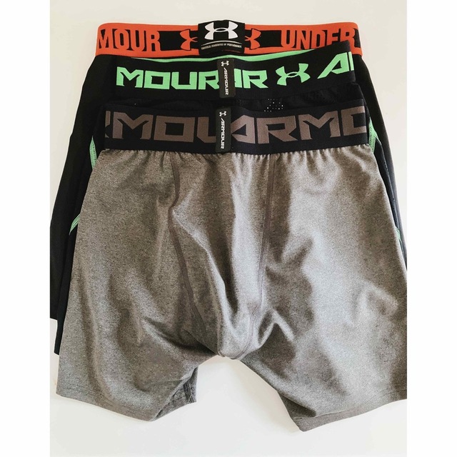 UNDER ARMOUR(アンダーアーマー)の【USED】アンダーアーマー Under Armour スポーツショートタイツ メンズのアンダーウェア(その他)の商品写真