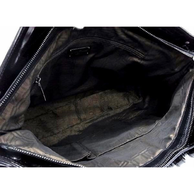 Salvatore Ferragamo(サルヴァトーレフェラガモ)のブラック フェラガモ BW-21 A497 ガンチーニ トート ショルダーバッグ レディースのバッグ(トートバッグ)の商品写真