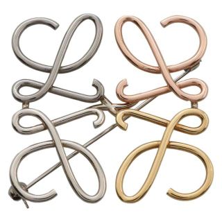 ロエベ ブローチ/コサージュの通販 300点以上 | LOEWEのレディースを