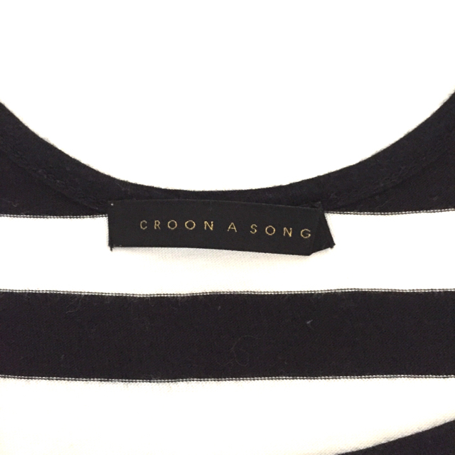 CROON A SONG(クルーンアソング)の【美品】CROON A SONG ボーダーカットソープルオーバー レディースのトップス(カットソー(半袖/袖なし))の商品写真