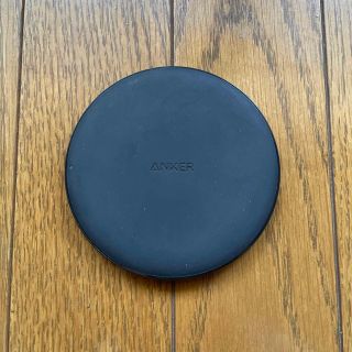 アンカー(Anker)の【値下】【中古】Anker Power Wave Pad 10 充電器① (バッテリー/充電器)