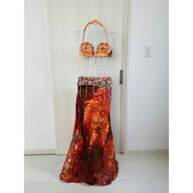 ⭐︎GW期間限定!値下げ⭐︎ 【Hanan】ベリーダンス衣装 オレンジ色