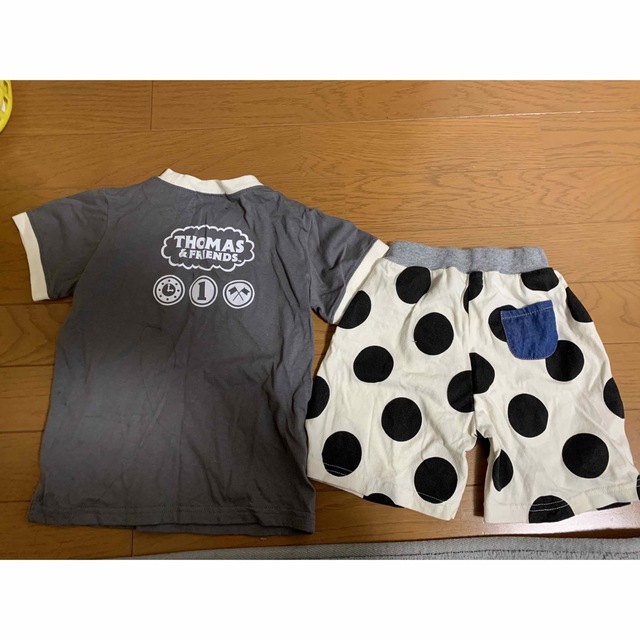 トーマス服100 水玉ズボン100 セット キッズ/ベビー/マタニティのキッズ服男の子用(90cm~)(Tシャツ/カットソー)の商品写真