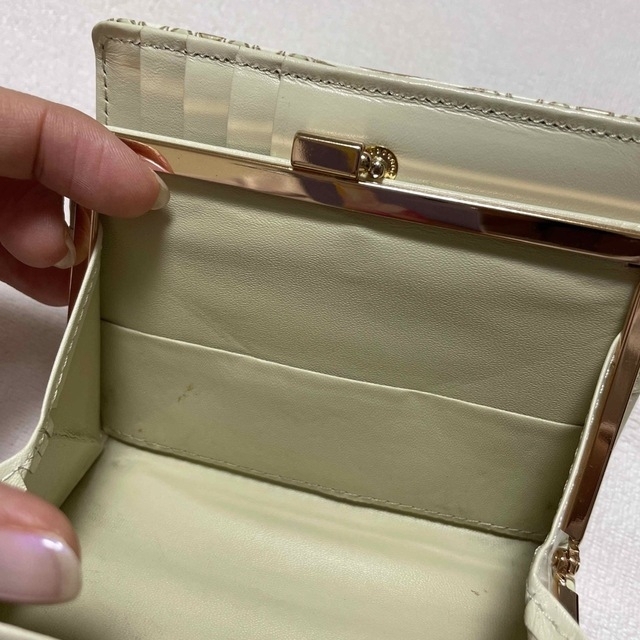 文庫屋大関　ロカイユ　ペールカーキ レディースのファッション小物(財布)の商品写真