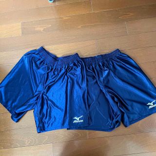 ミズノ(MIZUNO)のサッカー　ズボン　Mサイズ　青　ユニフォーム　USED(ウェア)