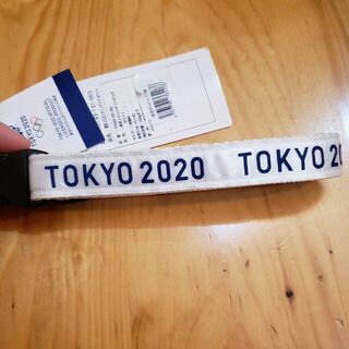 【新品・レア】東京2020 オリンピック 犬用首輪 Mホワイトチャーム付き(犬)