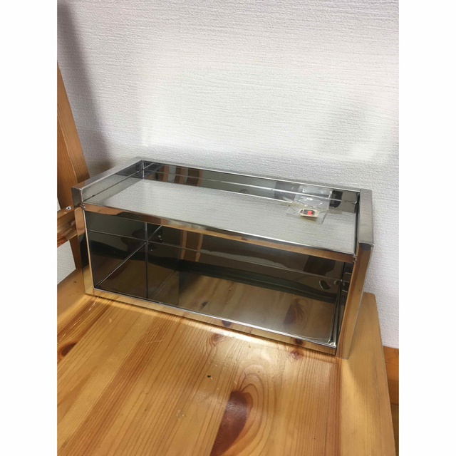 〈新品•未使用品〉　調味料入れ　　保存容器　一段3個入れ インテリア/住まい/日用品のキッチン/食器(収納/キッチン雑貨)の商品写真