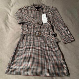 ザラ(ZARA)の新品　ワンピース(ひざ丈ワンピース)