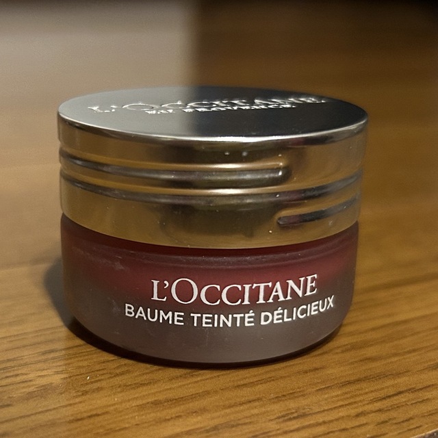 L'OCCITANE(ロクシタン)のロクシタン　リップバーム　ピンクカシス コスメ/美容のベースメイク/化粧品(リップグロス)の商品写真