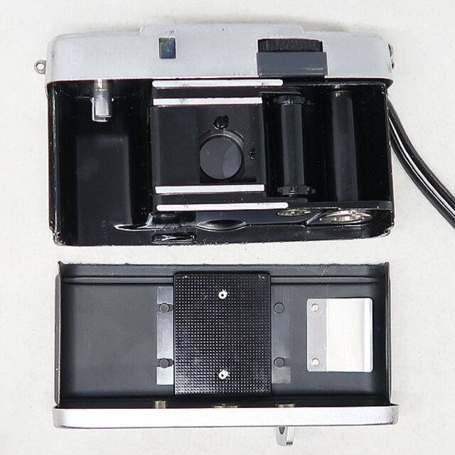 OLYMPUS(オリンパス)のOLYMPUS PEN オリンパス ペン フィルムカメラ PEN-EE スマホ/家電/カメラのカメラ(フィルムカメラ)の商品写真