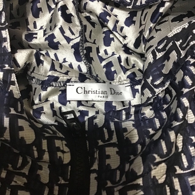 Christian Dior(クリスチャンディオール)のディオール　Tシャツ　最終価格 レディースのトップス(Tシャツ(半袖/袖なし))の商品写真