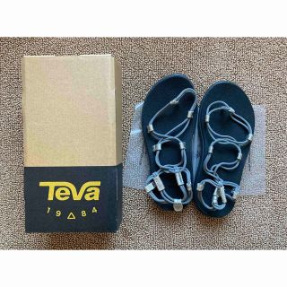 テバ(Teva)のTevaテバ ボヤインフィニティメタリックサンダル新品(サンダル)