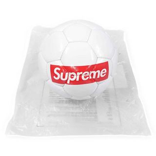 Supreme / Umbro Soccer Ball "Red Camo"