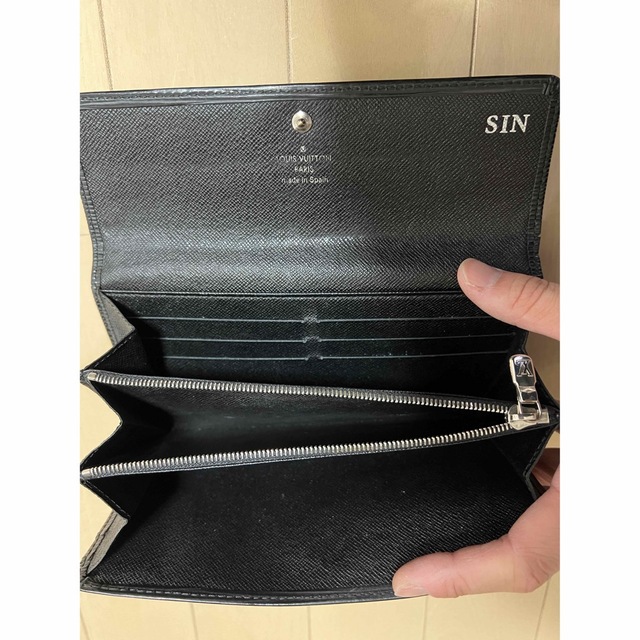 LOUIS VUITTON - ルイヴィトン エピ長財布の通販 by conyshop LOUIS VUITTON - ルイヴィトン エピ長財布の通販 by conyshop