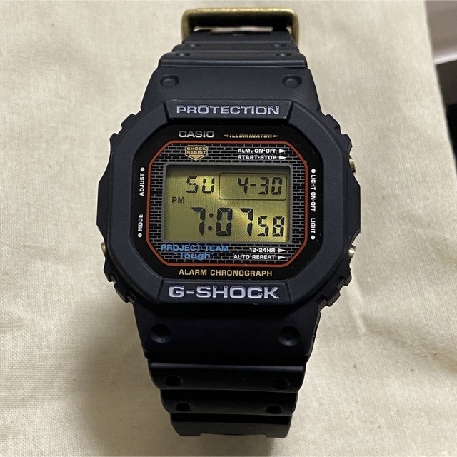 カシオ G-SHOCK DW-5040PG-1JR タグあり+rallysantafesinooficial.com