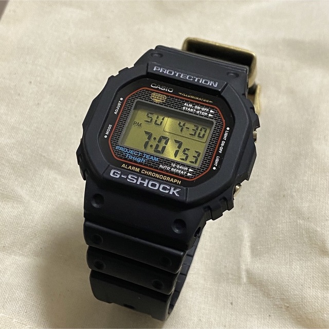 新品未使用　g-shock 40周年　g-shock DW-5040PG-1JR