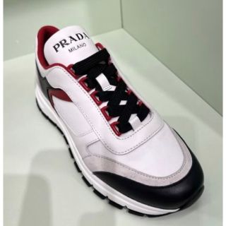 超美品　PRADA 靴　23靴/シューズ