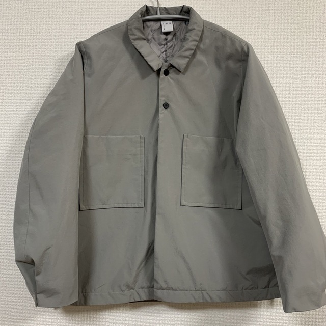 美品 NO CONTROL AIR パデットジャケット ライトグレー 【破格値下げ