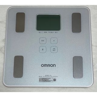 オムロン(OMRON)のオムロン 体重体組成計 HBF-227T-SW(体重計/体脂肪計)