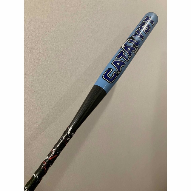 Louisville Slugger(ルイスビルスラッガー)のルイスビルスラッガー カタリスト ソフトボール3号バット トップバランスUSA スポーツ/アウトドアの野球(バット)の商品写真