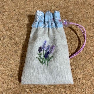 ラベンダー刺繍入　香り袋　ラベンダーポプリ　お守り袋　ハンドメイド(その他)