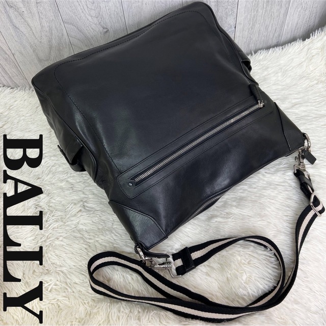 美品 BALLY バリー MACKAO マカコ クロスボディ ショルダーバッグ