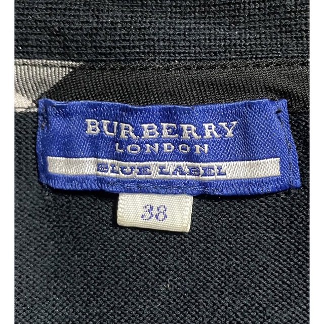 BURBERRY BLUE LABEL(バーバリーブルーレーベル)のBURBERRY BLUE LABEL ボタンカットソー レディースのトップス(カットソー(長袖/七分))の商品写真