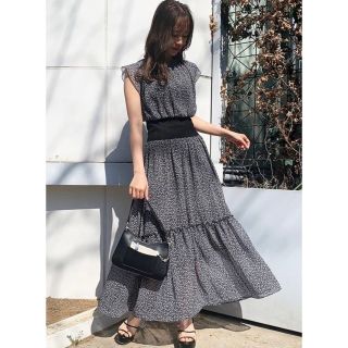 dazzlin(ロングワンピース/マキシワンピース)のフリマアイテム一覧 dazzlin(ロングワンピース/マキシワンピース)のフリマアイテム一覧