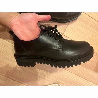 valentino garavavi レザーブローグシューズ ローファー