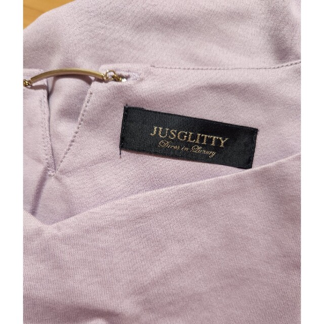 JUSGLITTY(ジャスグリッティー)のパープルトップス レディースのトップス(Tシャツ(半袖/袖なし))の商品写真