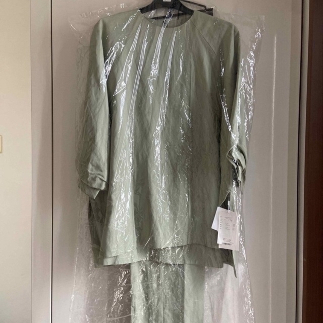新品✨タグ付き バルーンスリーブ ブラウス×ストレートパンツ セットアップ