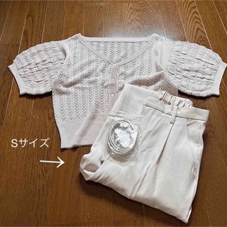 グレイル(GRL)のベルト付きセンタープレステーパードパンツ アイボリー［gm392］(カジュアルパンツ)