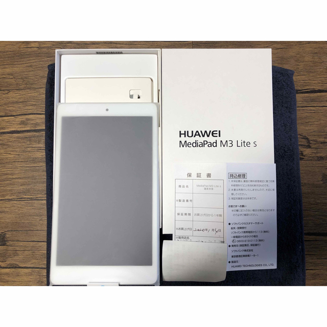 未使用品　HUAWEI MediaPad M3 Lite s スマホ/家電/カメラのPC/タブレット(タブレット)の商品写真